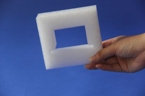 工藝品包裝用 EPE 珍珠棉內(nèi)襯？這樣定制更顯高端